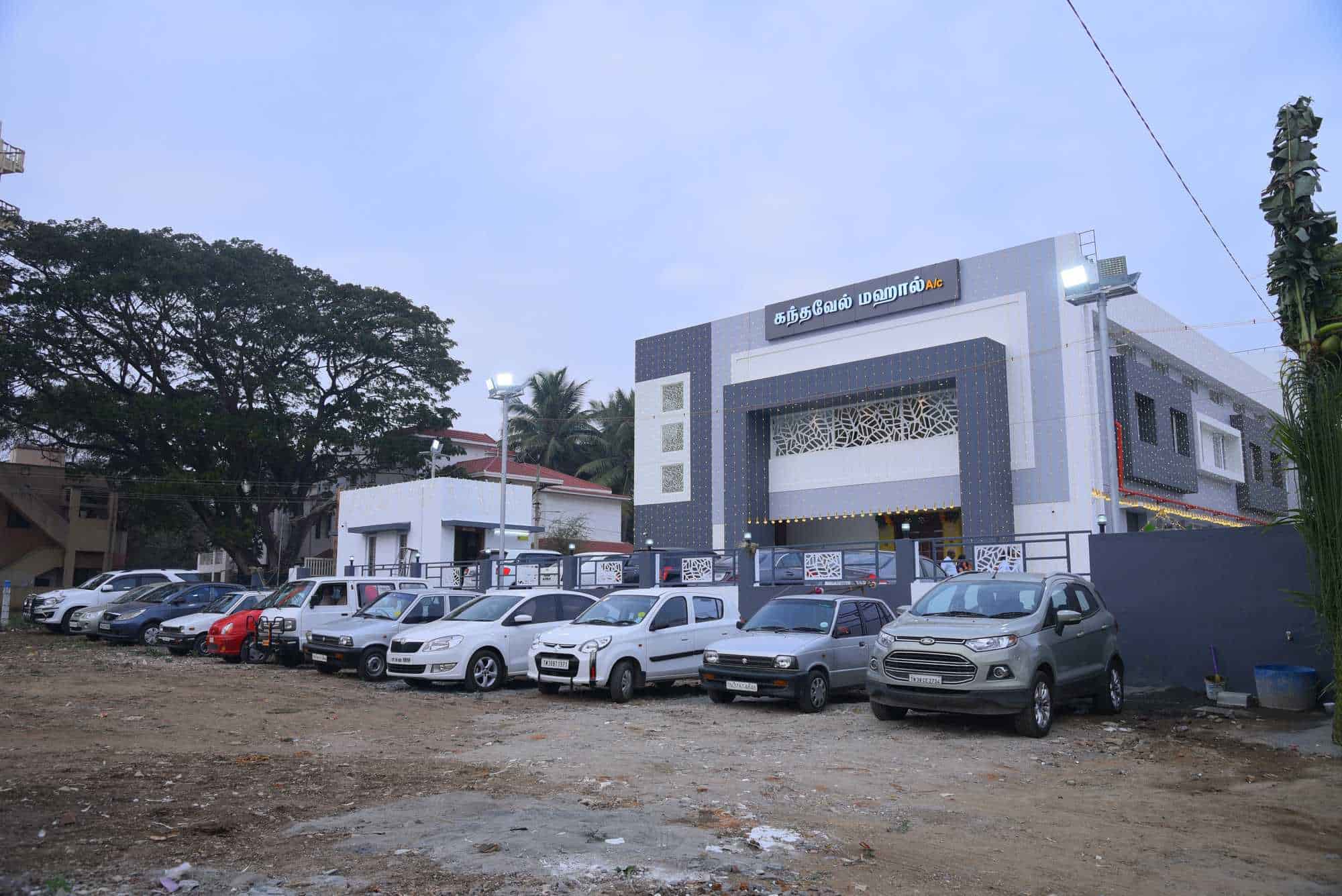 https://www.evnzon.in/service_pic/108/kandavel-mahal-1671697966.jpg