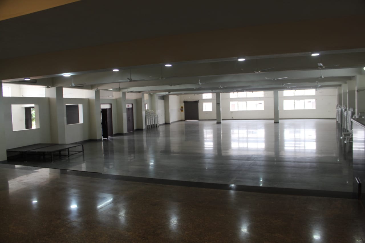 https://www.evnzon.in/service_pic/111/rengaz-mahal-1671856912.jpg