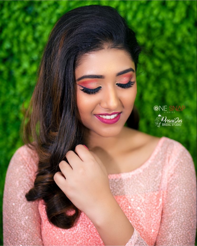 https://www.evnzon.in/service_pic/114/pranisha-bridal-studio-1671855102.jpg