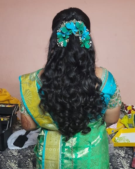 https://www.evnzon.in/service_pic/114/pranisha-bridal-studio-1671855169.jpg