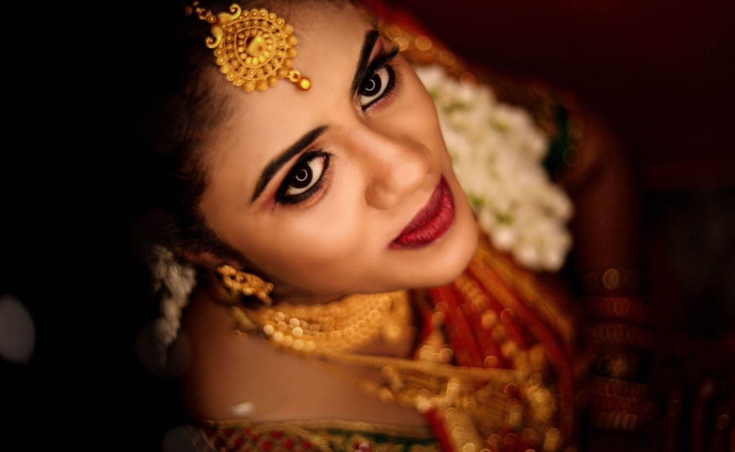 https://www.evnzon.in/service_pic/115/asmita-beauty-parlour-thudiyalur-1671694199.jpg