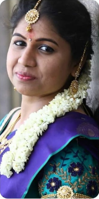 https://www.evnzon.in/service_pic/115/asmita-beauty-parlour-thudiyalur-1671694497.jpg