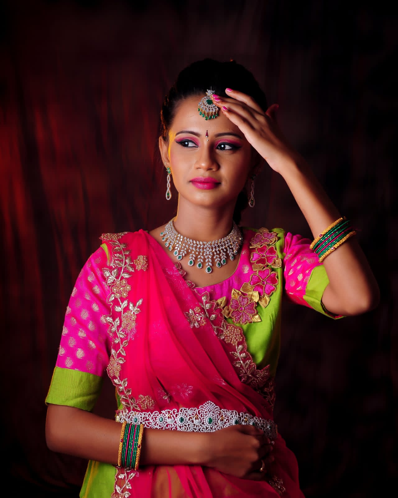 https://www.evnzon.in/service_pic/121/liya-bridal-studio-beauty-salon-1671698922.jpg