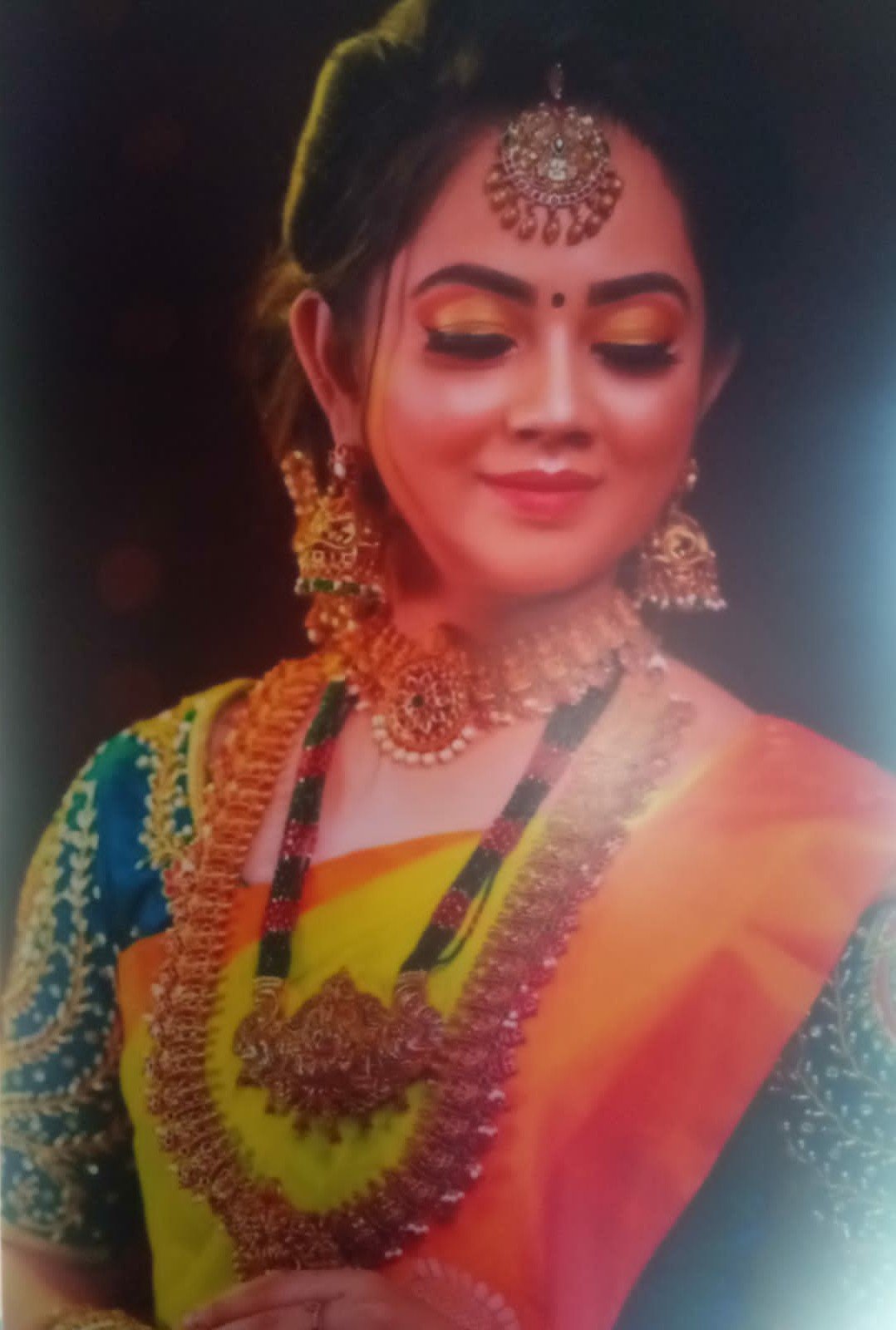 https://www.evnzon.in/service_pic/131/sri-vidhya-beauty-care-1671861056.jpeg