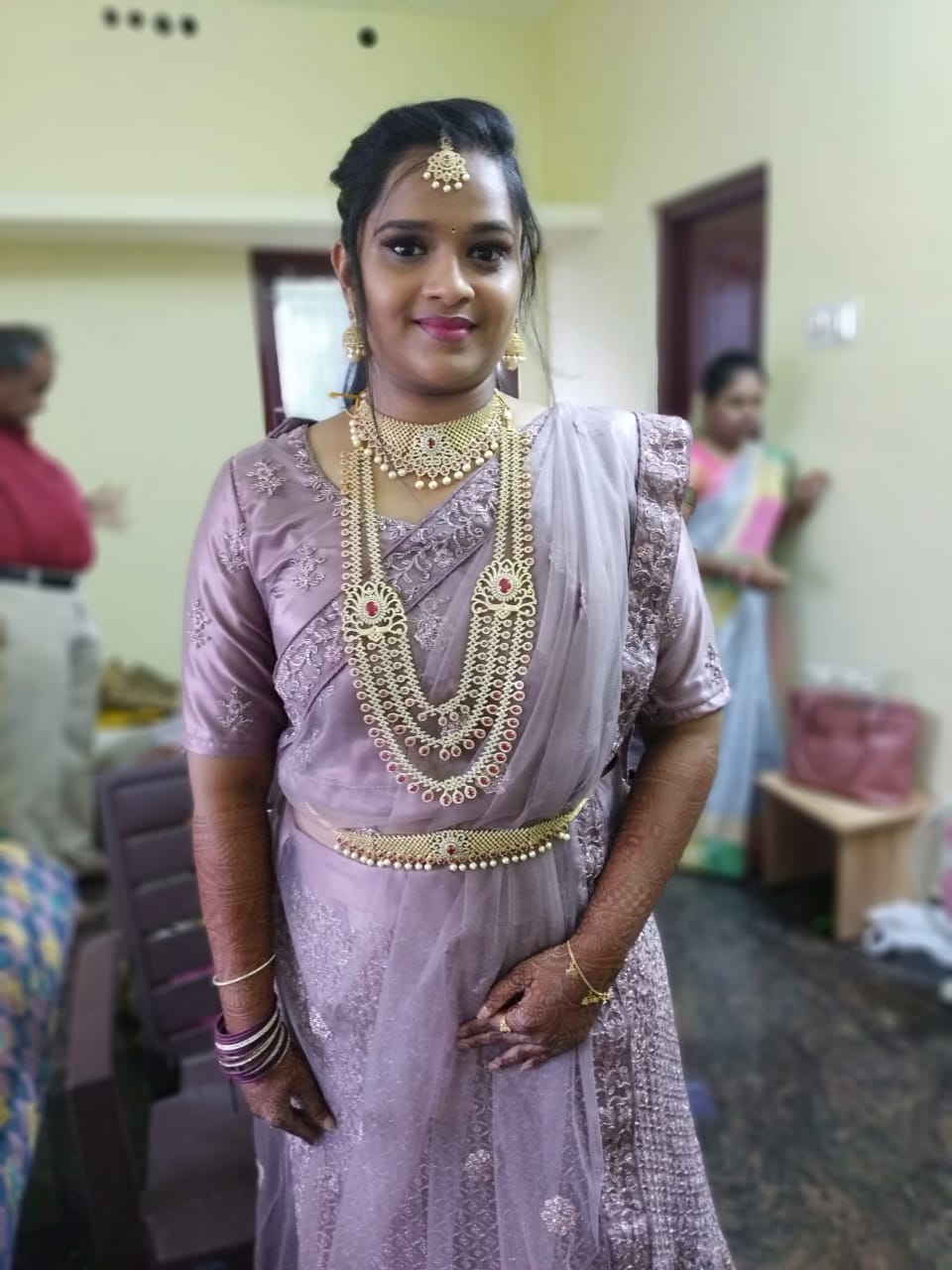 https://www.evnzon.in/service_pic/177/spot-look-beauty-parlour-1671858683.jpeg