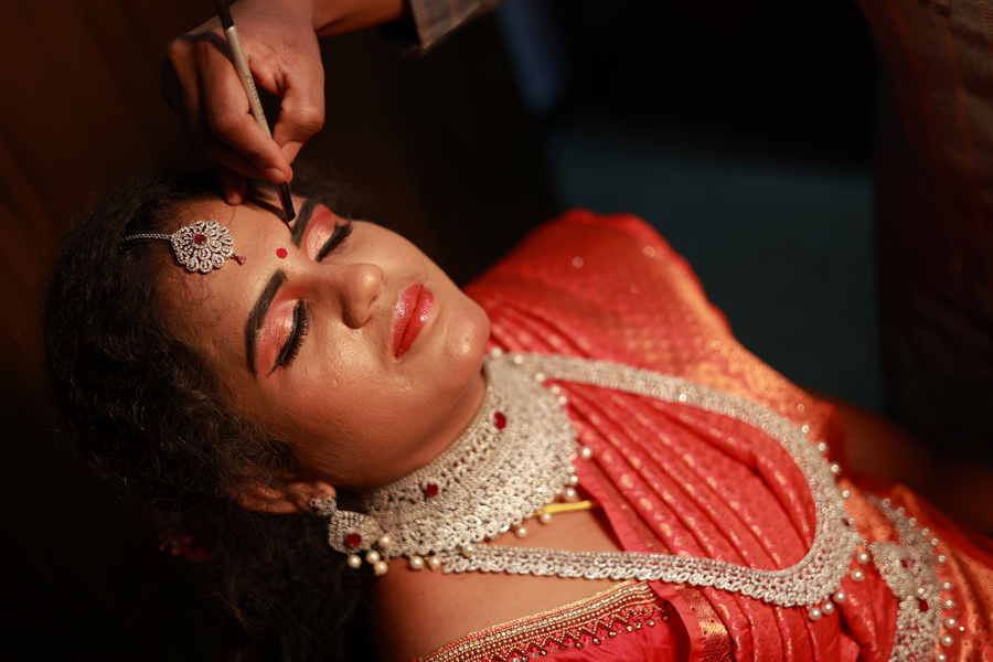 https://www.evnzon.in/service_pic/193/sri-lakshmi-beauty-parlour-1671860900.jpeg