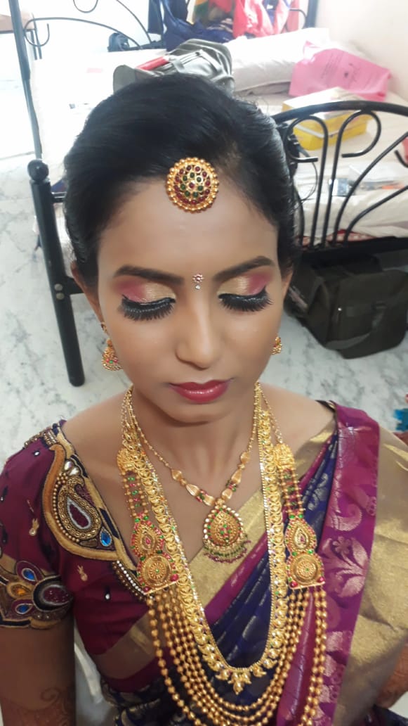 https://www.evnzon.in/service_pic/200/rabiya-herbal-beauty-parlour-1671855976.jpg