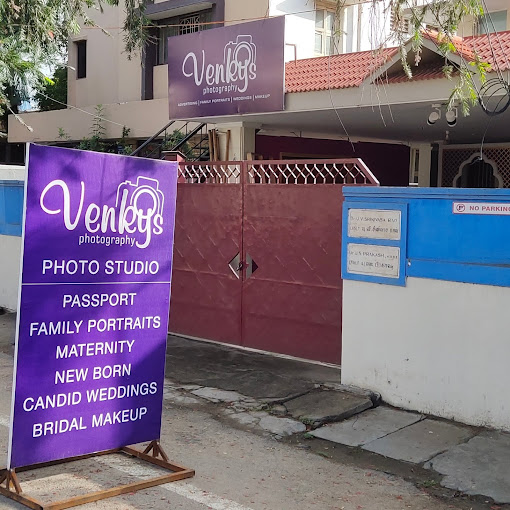 https://www.evnzon.in/service_pic/285/venkys-photography-1700803523.jpg