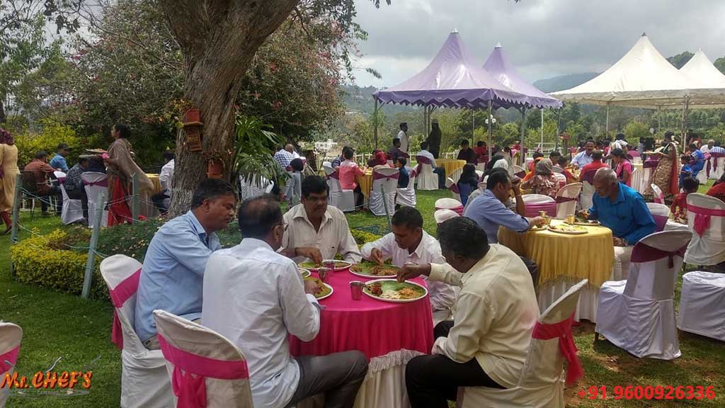 https://www.evnzon.in/service_pic/313/mrchefs-catering-services-1671702772.jpg