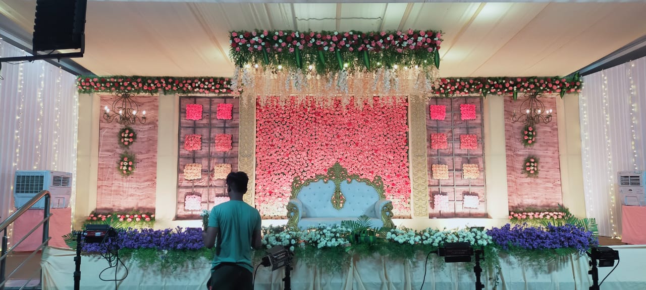 https://www.evnzon.in/service_pic/33/sri-gopal-decoration-1701061253.jpeg