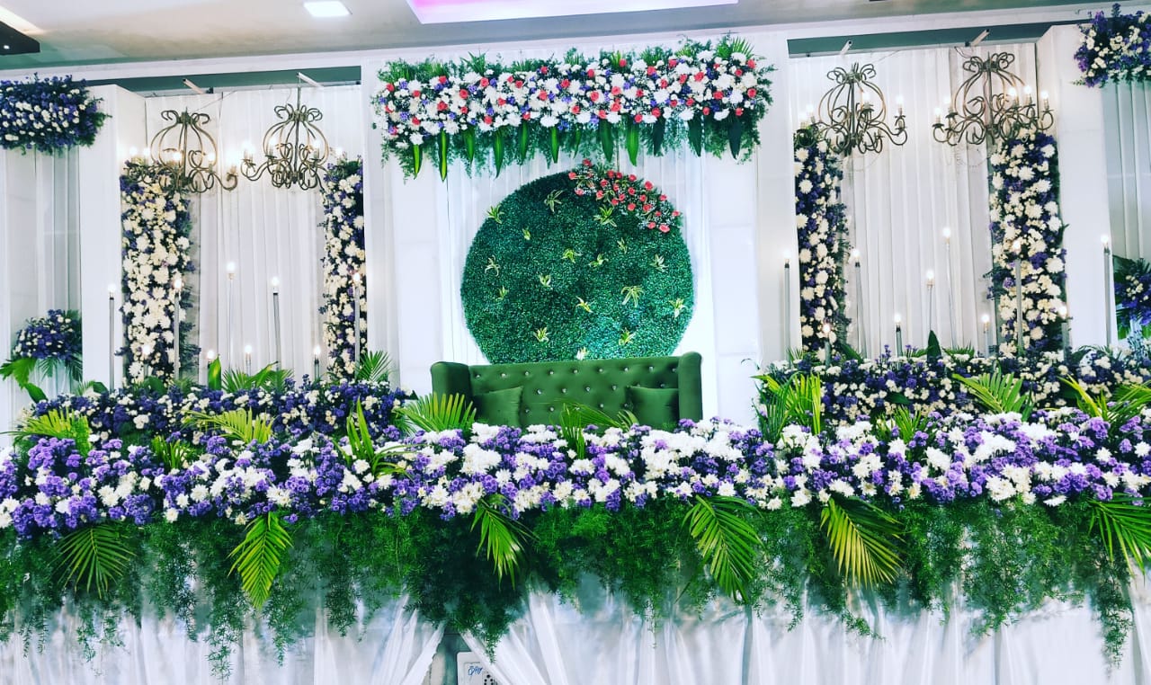 https://www.evnzon.in/service_pic/33/sri-gopal-decoration-1701061281.jpeg