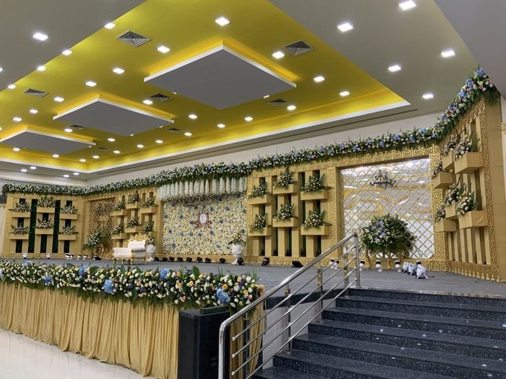 https://www.evnzon.in/service_pic/33/sri-gopal-decoration-1701061303.jpeg