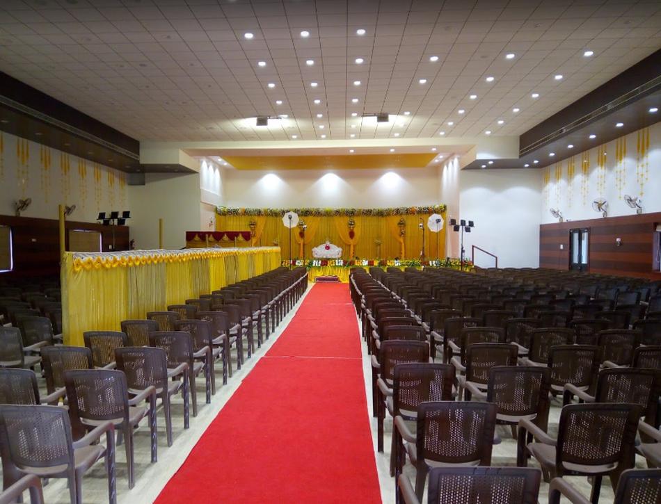 https://www.evnzon.in/service_pic/78/rr-mahal-1671857600.jpg