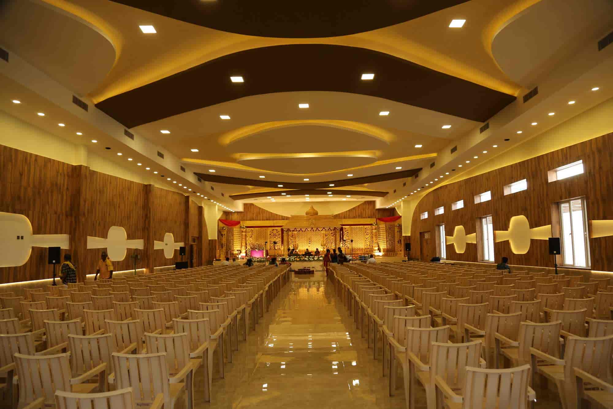 https://www.evnzon.in/service_pic/87/mangal-akshatha-wedding-hall-1671701889.jpg